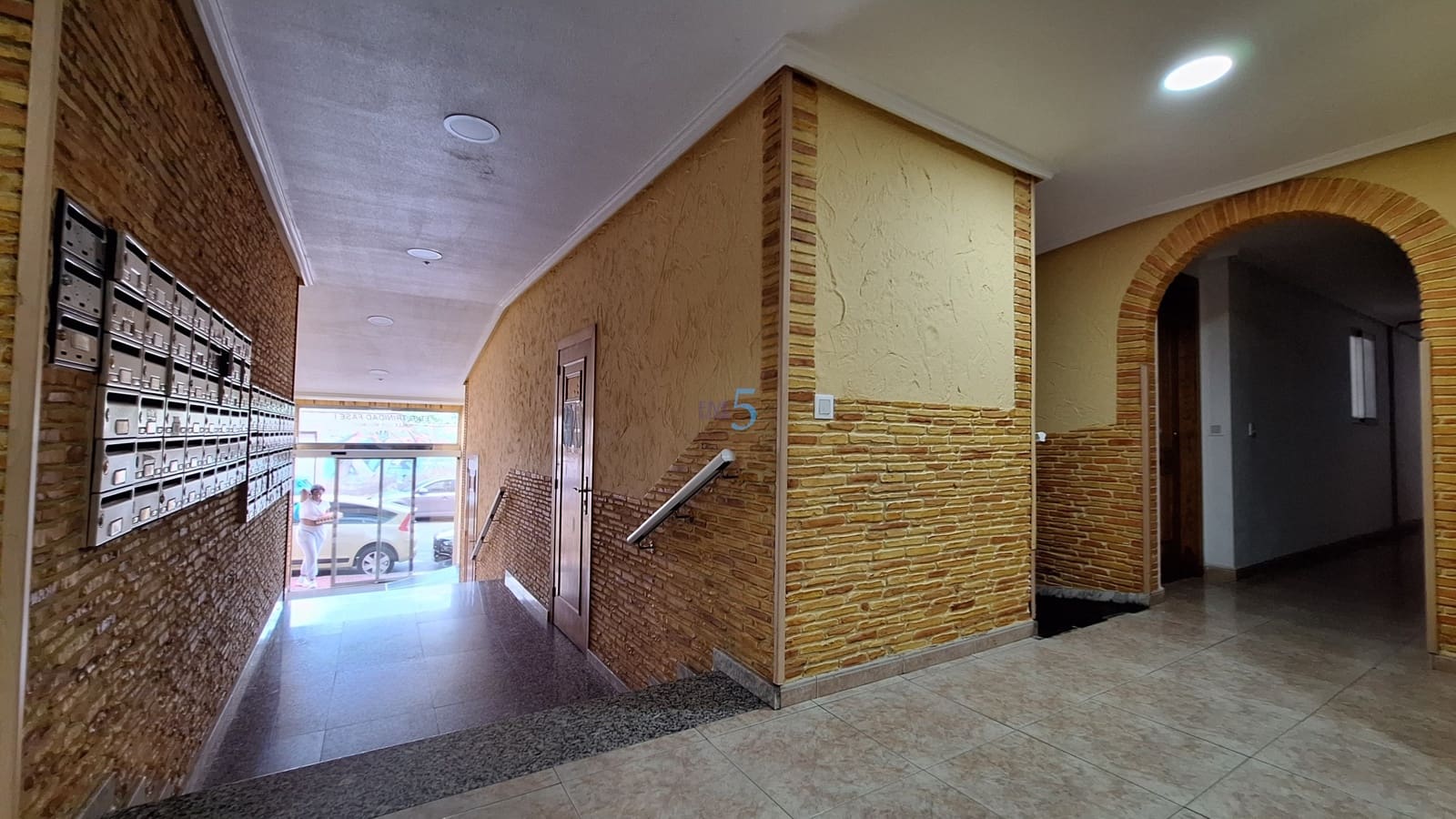 3 bedroom Apartment for sale in Torrevieja with pool - € 194,900 (Ref: 9879900)