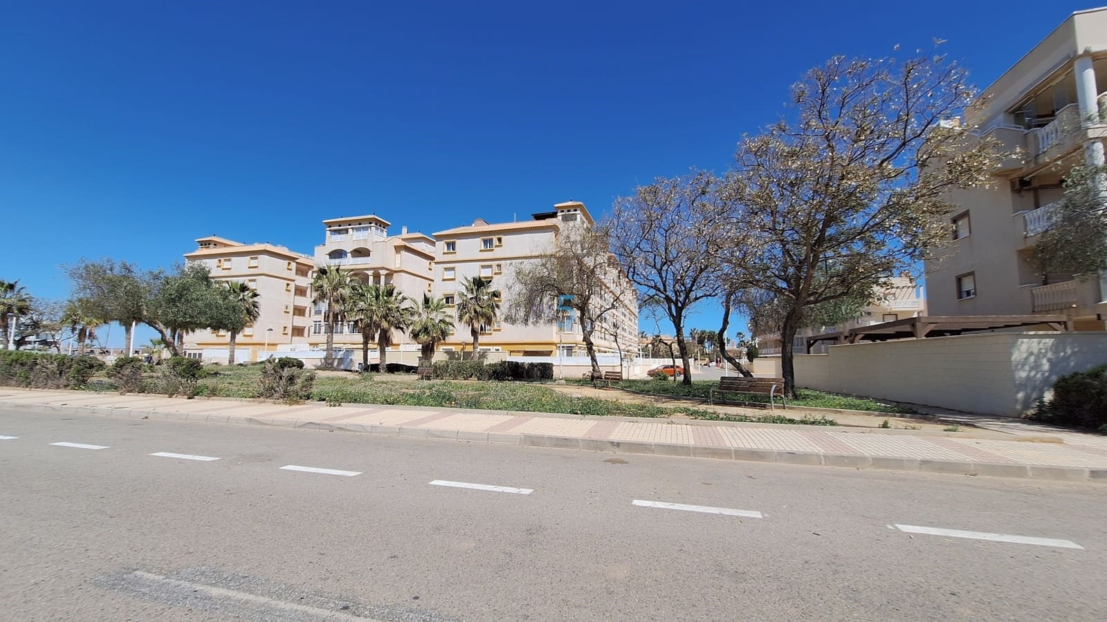 2 bedroom Apartment for sale in Mar de Cristal with pool garage - € 189,000 (Ref: 9879901)