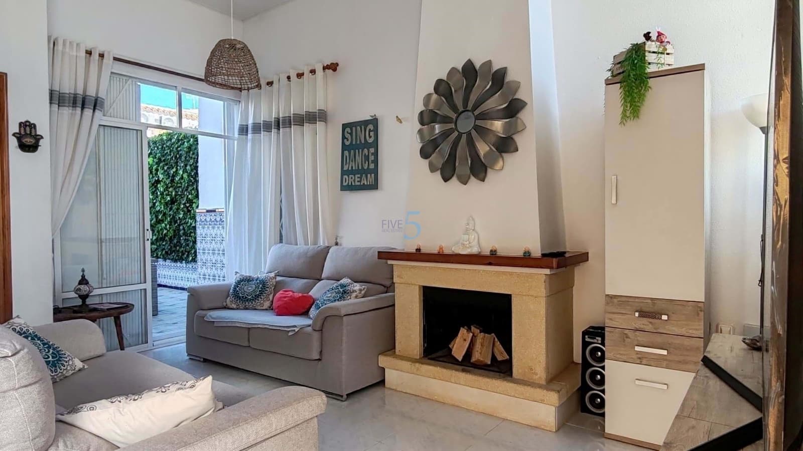 3 bedroom Townhouse for sale in Mar de Cristal with pool - € 185,000 (Ref: 9880249)