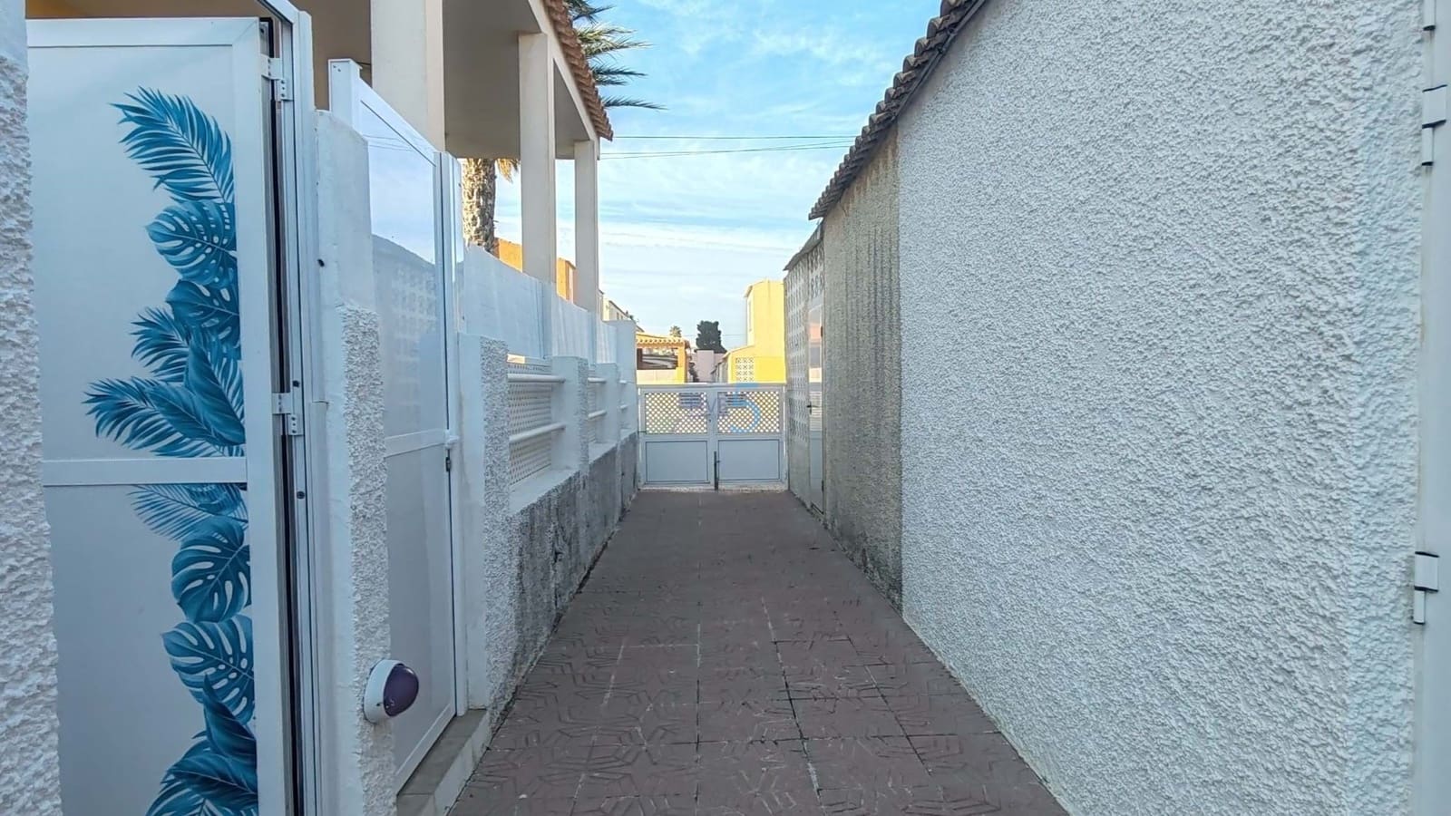 3 bedroom Townhouse for sale in Mar de Cristal with pool - € 185,000 (Ref: 9880249)