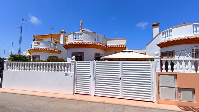 2 Zimmer Villa zu verkaufen in El Raso, Guardamar del Segura mit Pool - 239.000 € (Ref: 9880250)