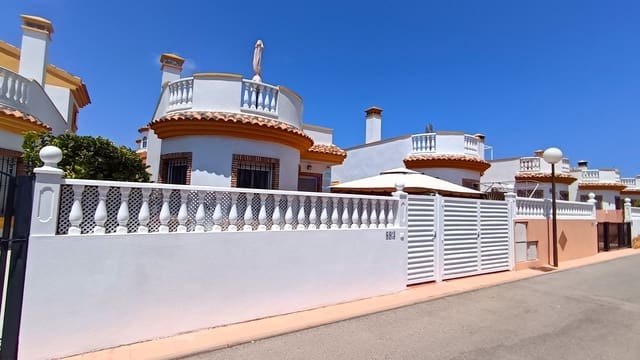 2 Zimmer Villa zu verkaufen in El Raso, Guardamar del Segura mit Pool - 239.000 € (Ref: 9880250)
