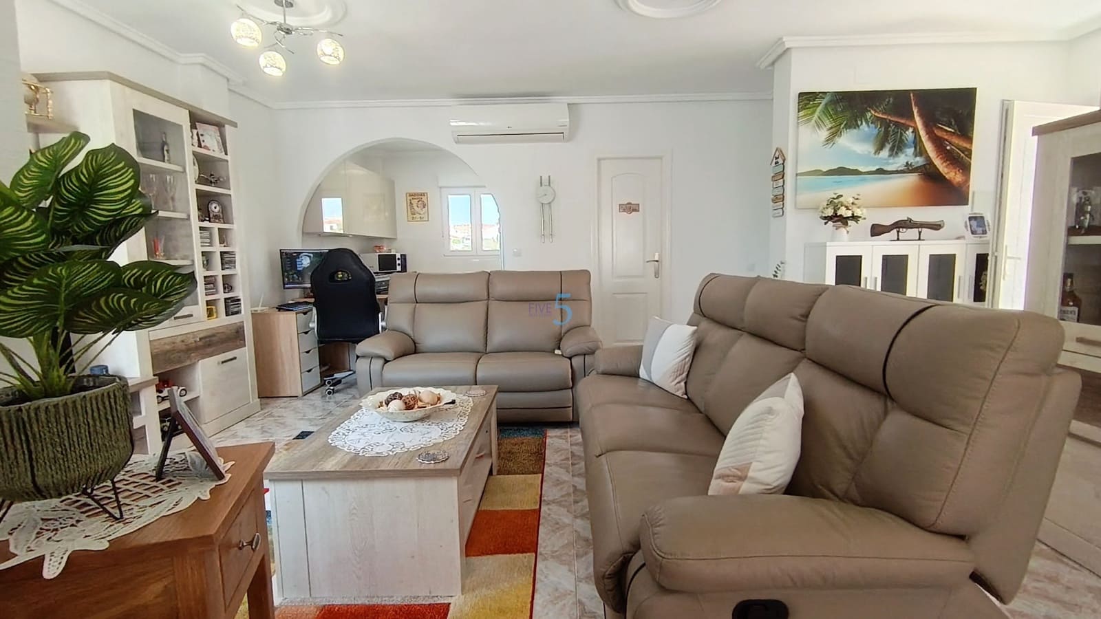 3 Zimmer Villa zu verkaufen in Ciudad Quesada mit Pool - 295.000 € (Ref: 9883603)
