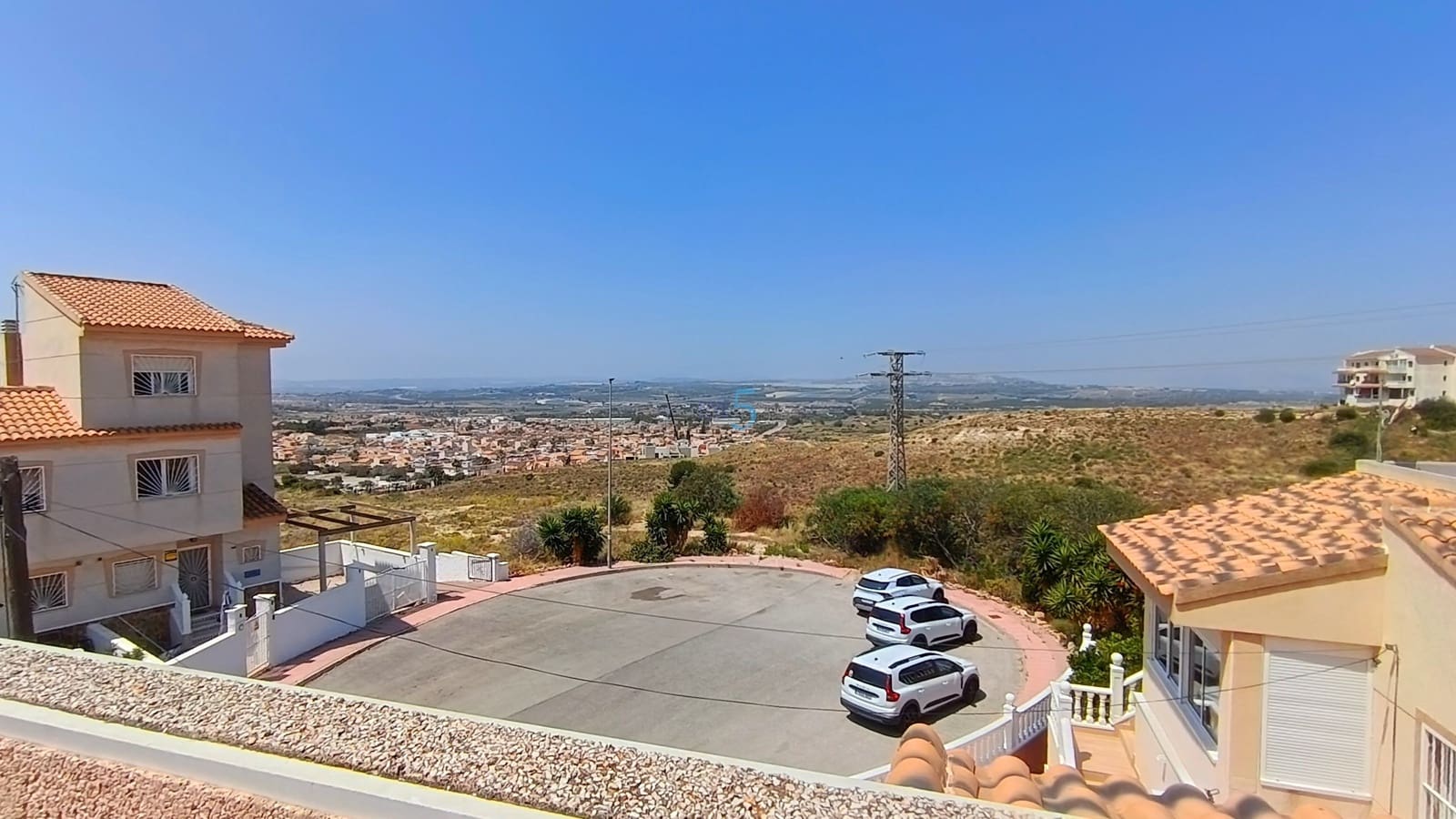 3 Zimmer Villa zu verkaufen in Ciudad Quesada mit Pool - 295.000 € (Ref: 9883603)