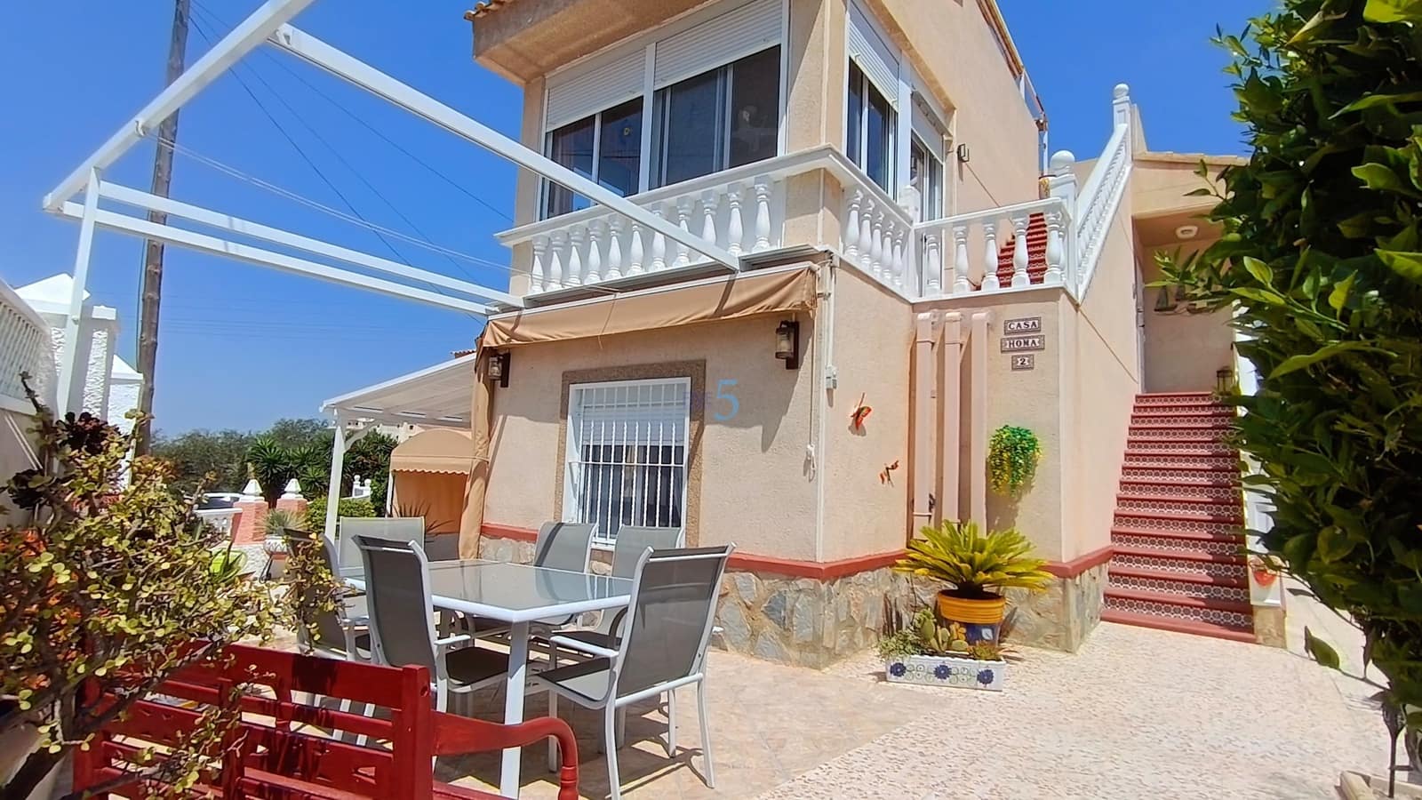 3 Zimmer Villa zu verkaufen in Ciudad Quesada mit Pool - 295.000 € (Ref: 9883603)