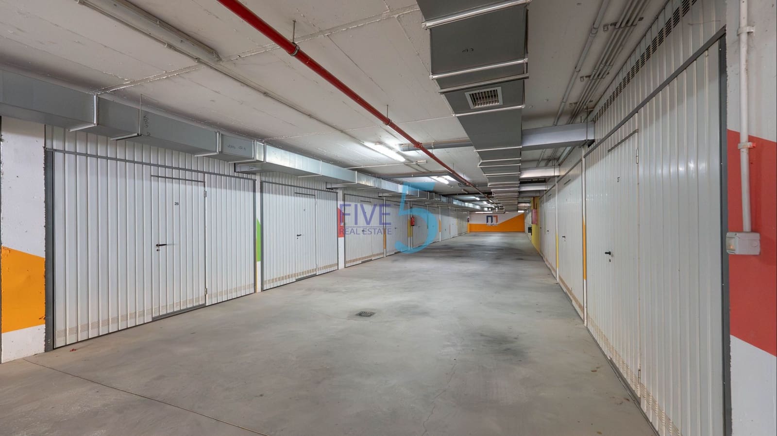 2 soverom Leilighet til salgs i Villamartin med svømmebasseng garasje - € 235 000 (Ref: 9883703)