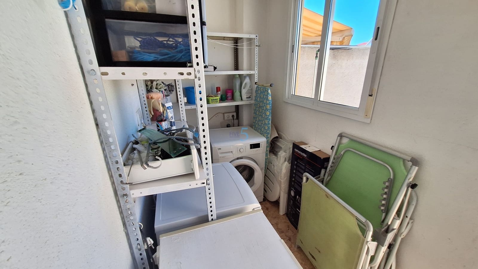 3 soveværelse Byhus til salg i Filipinas med swimmingpool garage - € 179.500 (Ref: 9885222)