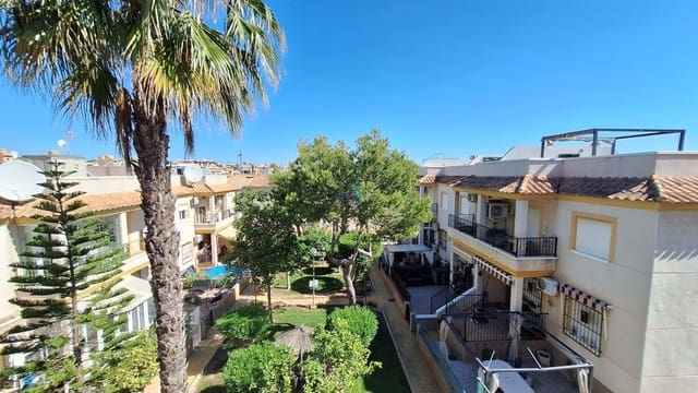3 soveværelse Byhus til salg i Las Filipinas med swimmingpool garage - € 179.500 (Ref: 9885222)