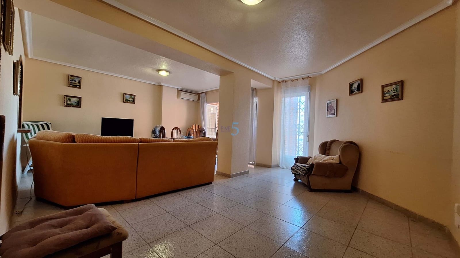 3 camera da letto Appartamento in vendita in Torrevieja con piscina garage - 240.000 € (Rif: 9889472)