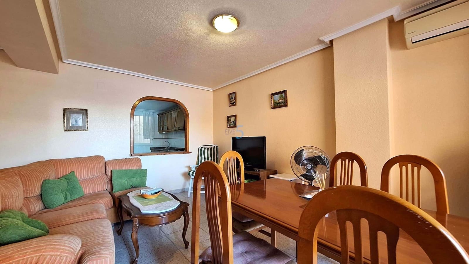 3 camera da letto Appartamento in vendita in Torrevieja con piscina garage - 240.000 € (Rif: 9889472)