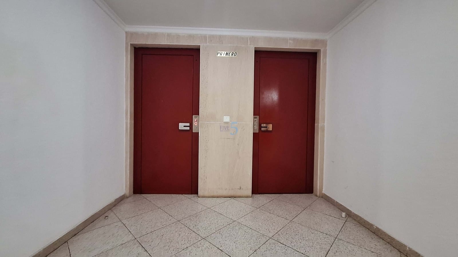3 camera da letto Appartamento in vendita in Torrevieja con piscina garage - 240.000 € (Rif: 9889472)