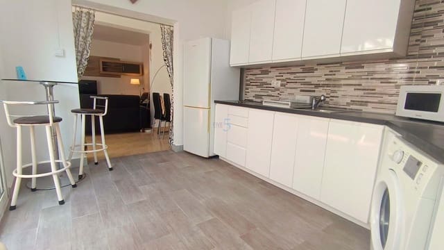 2 quarto Casa em Banda para venda em Torrevieja com garagem - 139 995 € (Ref: 9889473)