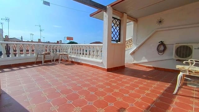 2 quarto Casa em Banda para venda em Torrevieja com garagem - 139 995 € (Ref: 9889473)