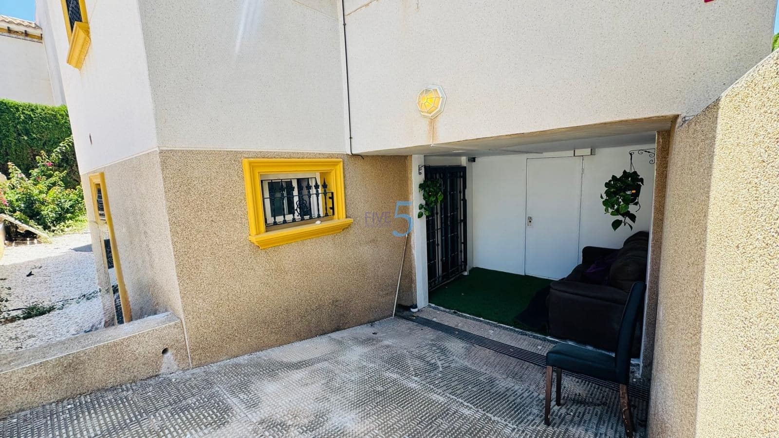 2 soverom Villa til salgs i Villamartin med svømmebasseng - € 399 950 (Ref: 9890991)