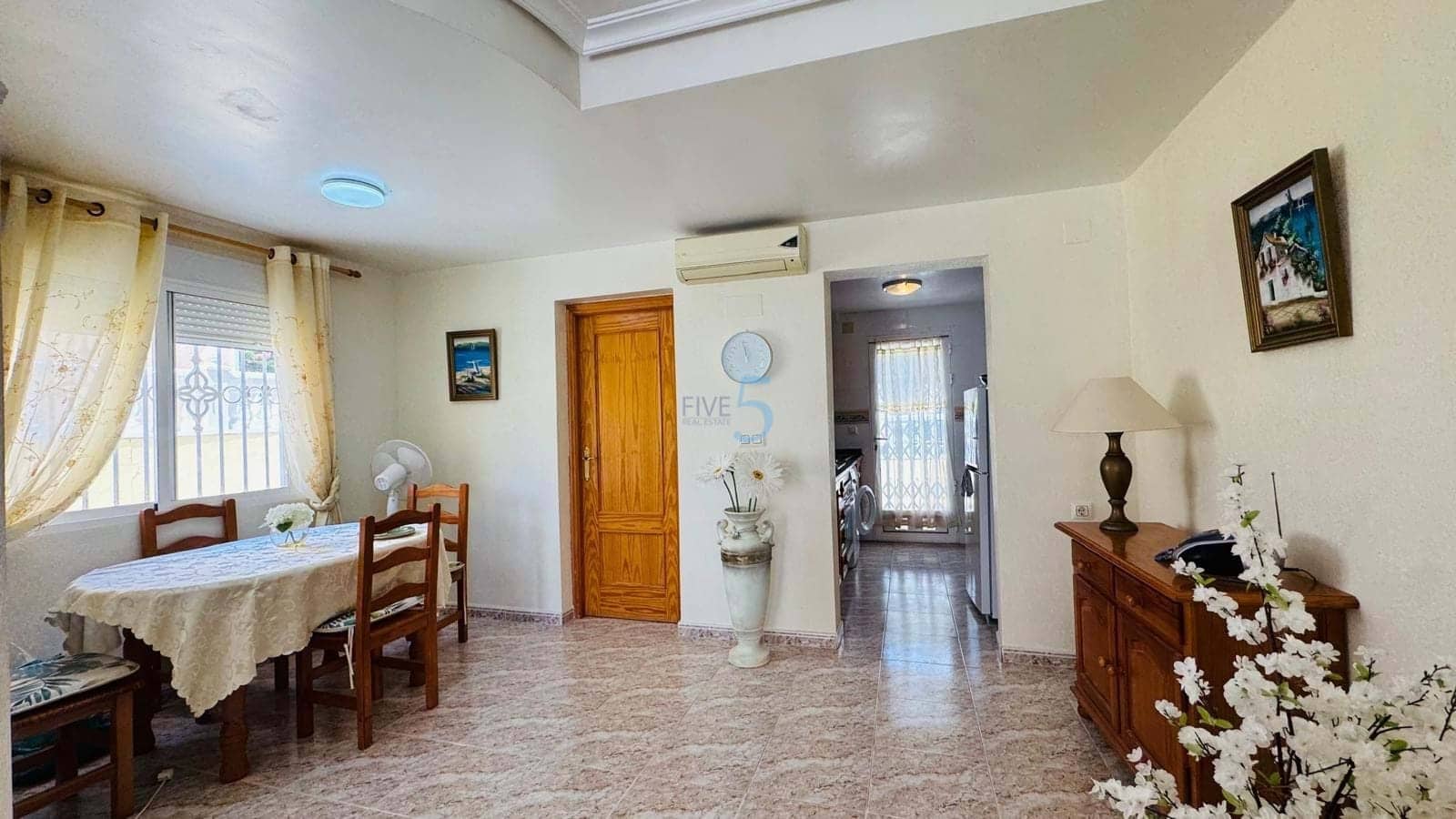 3 soveværelse Byhus til salg i Villamartin med swimmingpool garage - € 214.900 (Ref: 9890992)