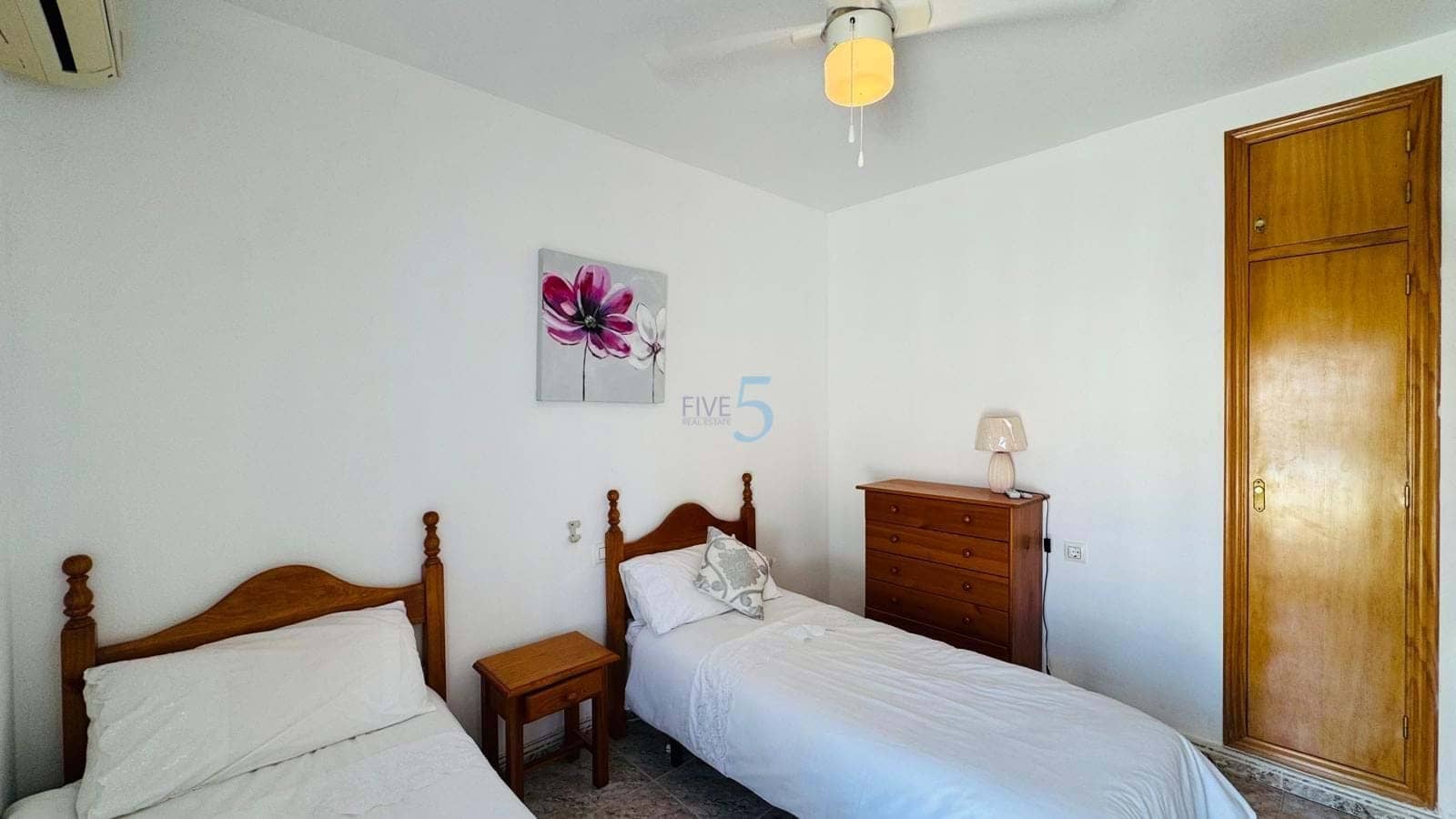 3 soveværelse Byhus til salg i Villamartin med swimmingpool garage - € 214.900 (Ref: 9890992)