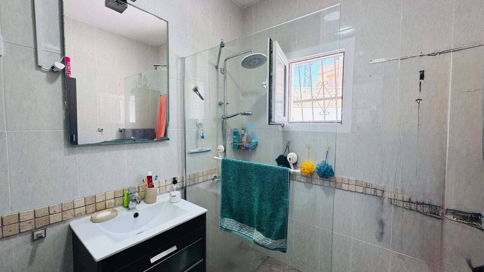 2 soverom Hus til salgs i Villamartin - € 209 995 (Ref: 9891079)