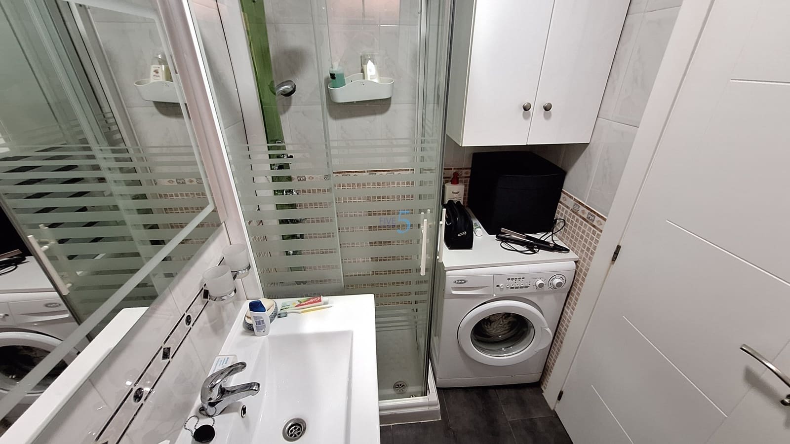 2 makuuhuone Huoneisto myytävänä paikassa Torrevieja mukana uima-altaan 
autotalli - 214 000 € (Ref: 9893100)