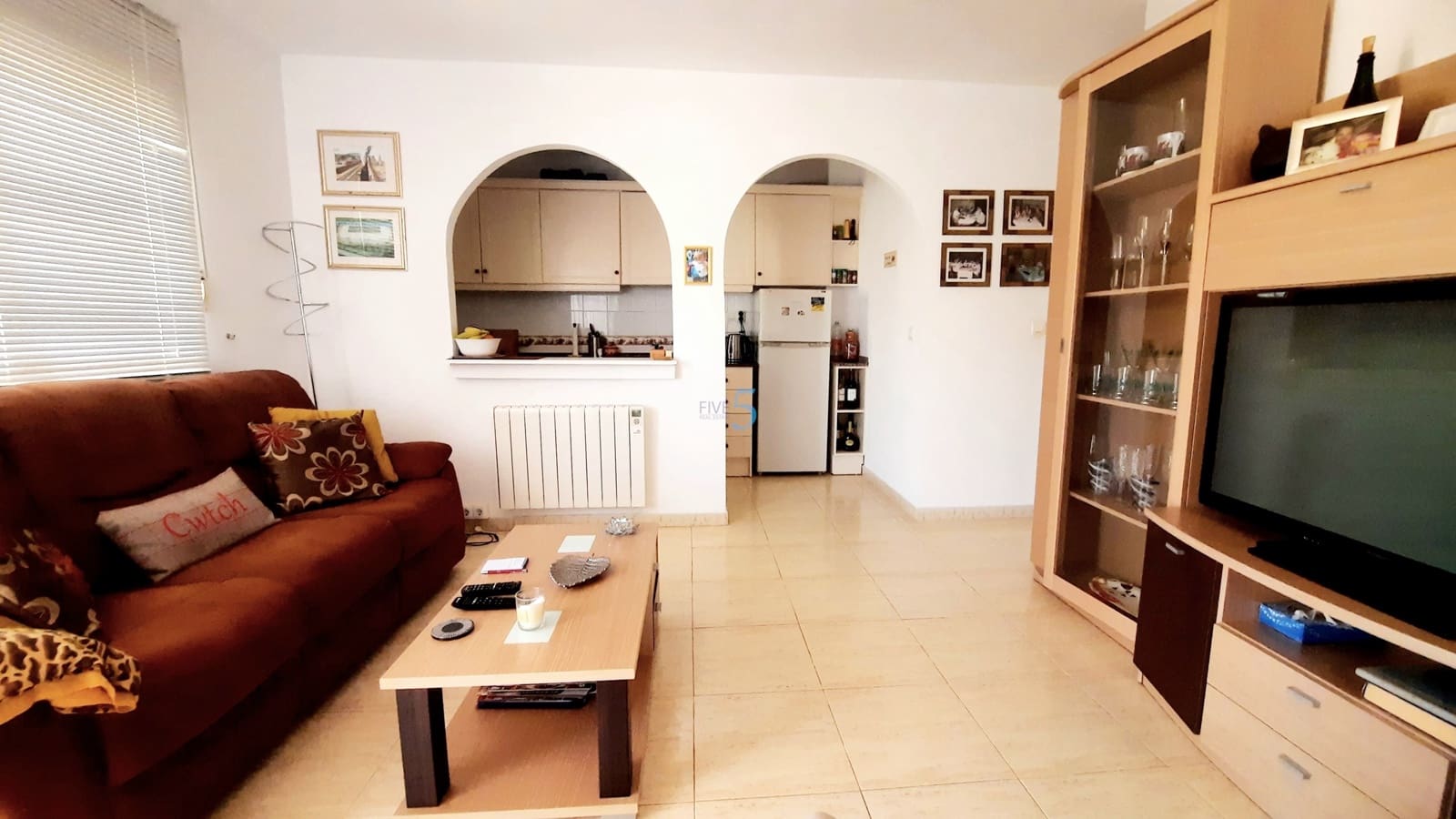 2 soveværelse Lejlighed til salg i Villamartin med swimmingpool - € 155.000 (Ref: 9893265)