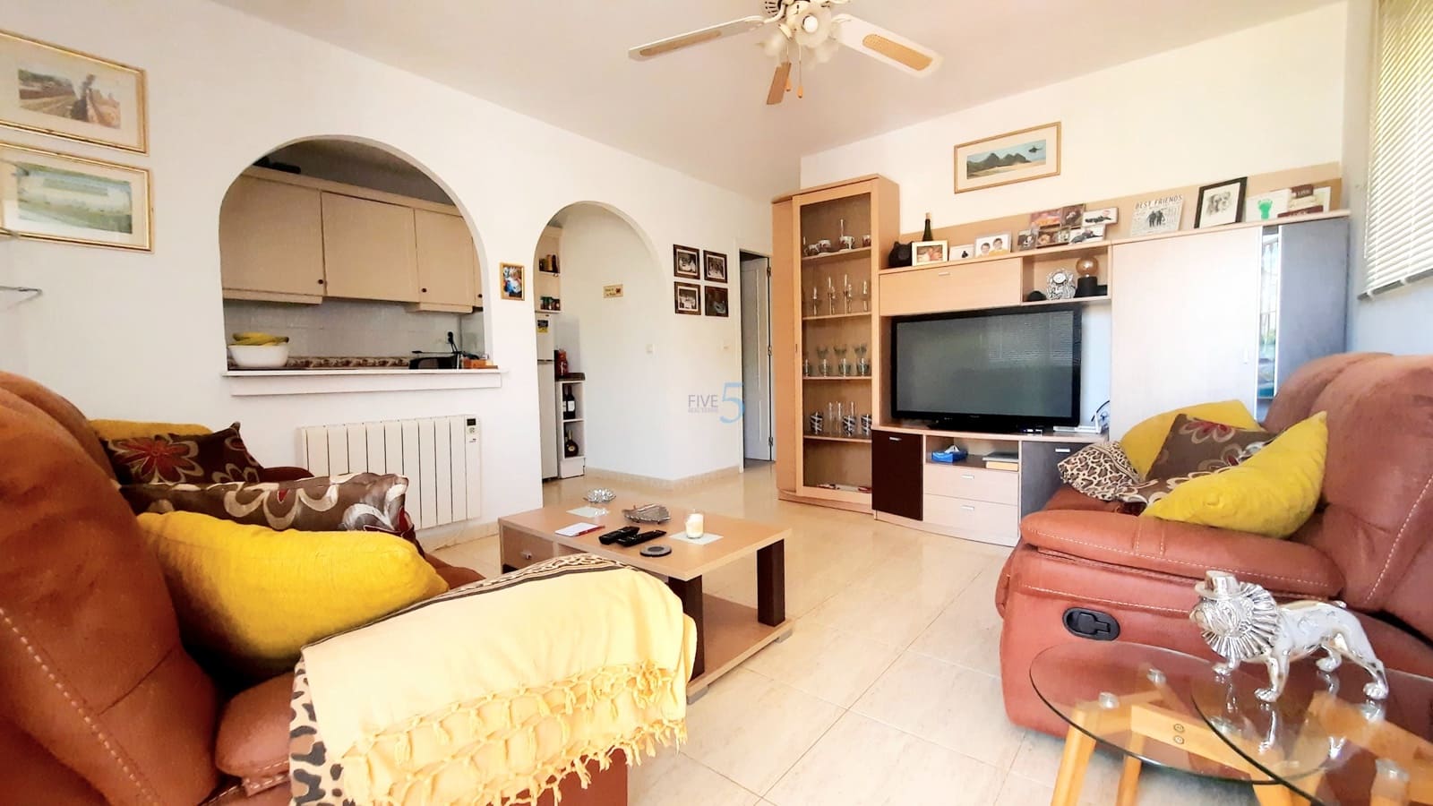 2 soveværelse Lejlighed til salg i Villamartin med swimmingpool - € 155.000 (Ref: 9893265)