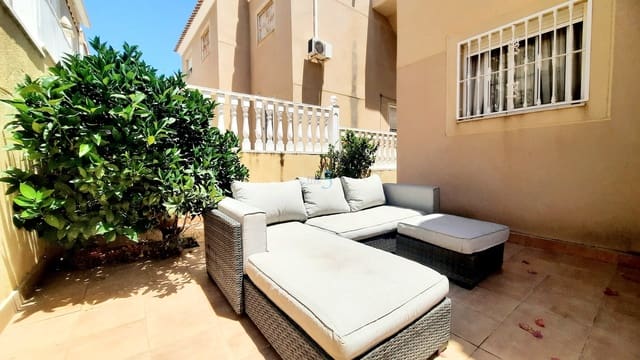 2 soveværelse Lejlighed til salg i Villamartin, Orihuela med swimmingpool - € 155.000 (Ref: 9893265)