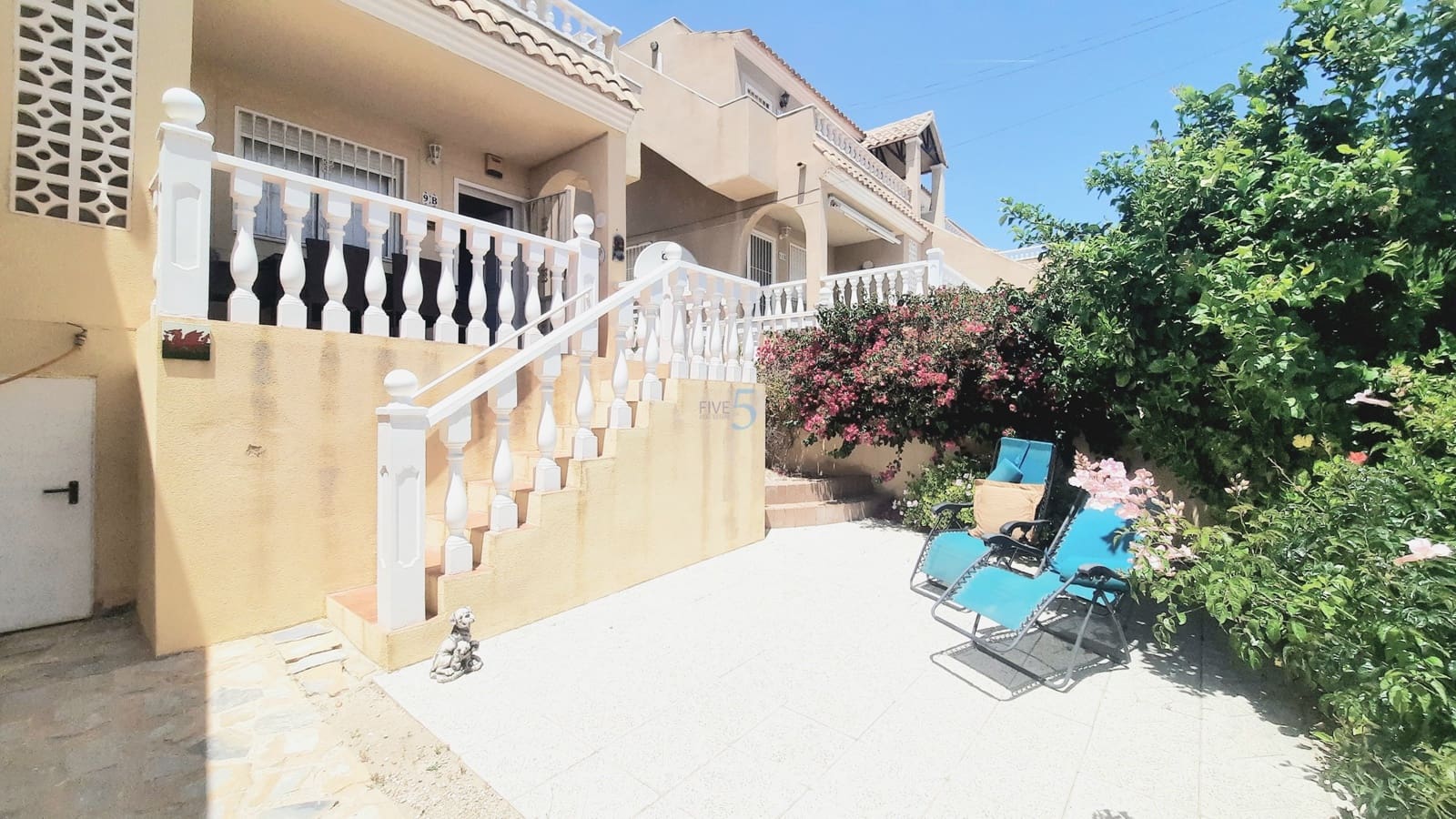 2 soveværelse Lejlighed til salg i Villamartin med swimmingpool - € 155.000 (Ref: 9893265)