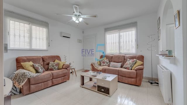 2 sypialnia Apartament na sprzedaż w Villamartin, Orihuela z basenem - 155 000 € (Ref: 9893265)