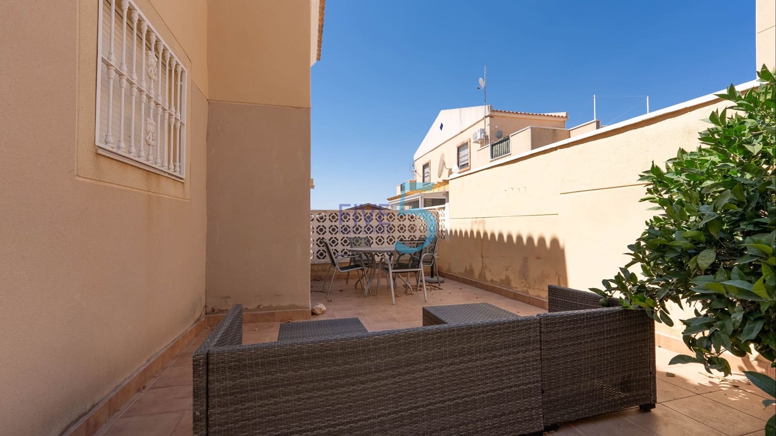 2 sypialnia Apartament na sprzedaż w Villamartin z basenem - 155 000 € (Ref: 9893265)