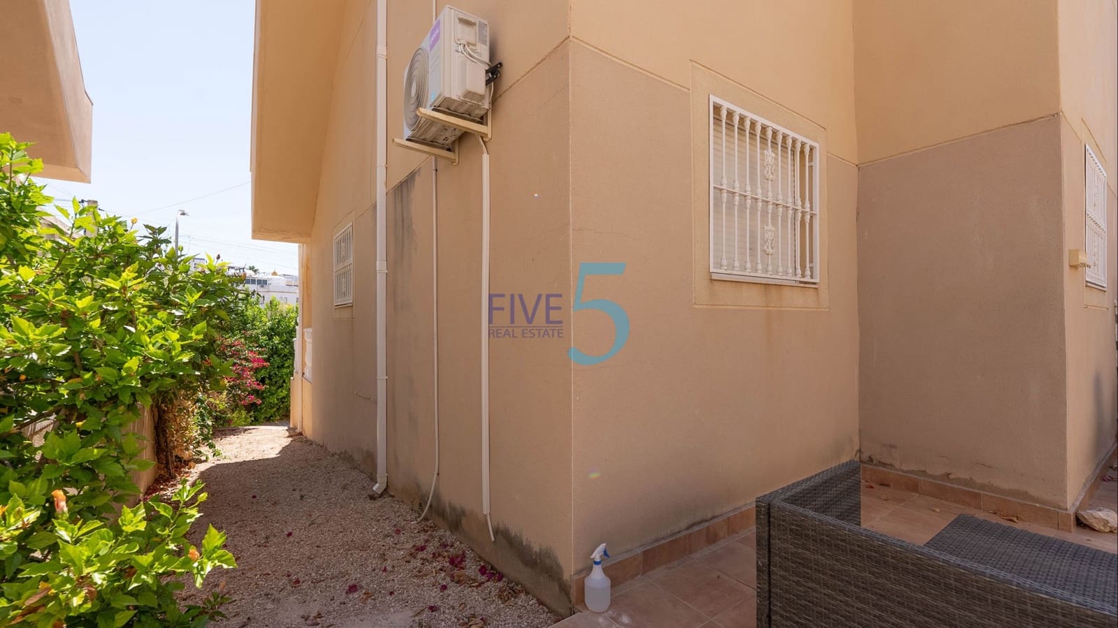 2 sypialnia Apartament na sprzedaż w Villamartin z basenem - 155 000 € (Ref: 9893265)