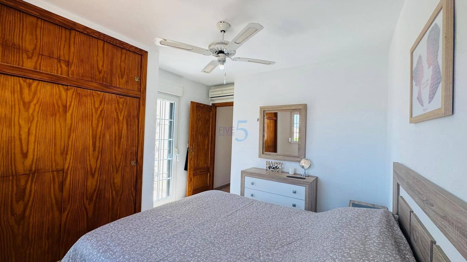 2 Zimmer Haus zu verkaufen in Playa Flamenca mit Pool - 220.000 € (Ref: 9894963)