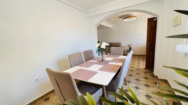 2 Zimmer Haus zu verkaufen in Playa Flamenca, Orihuela mit Pool - 220.000 € (Ref: 9894963)