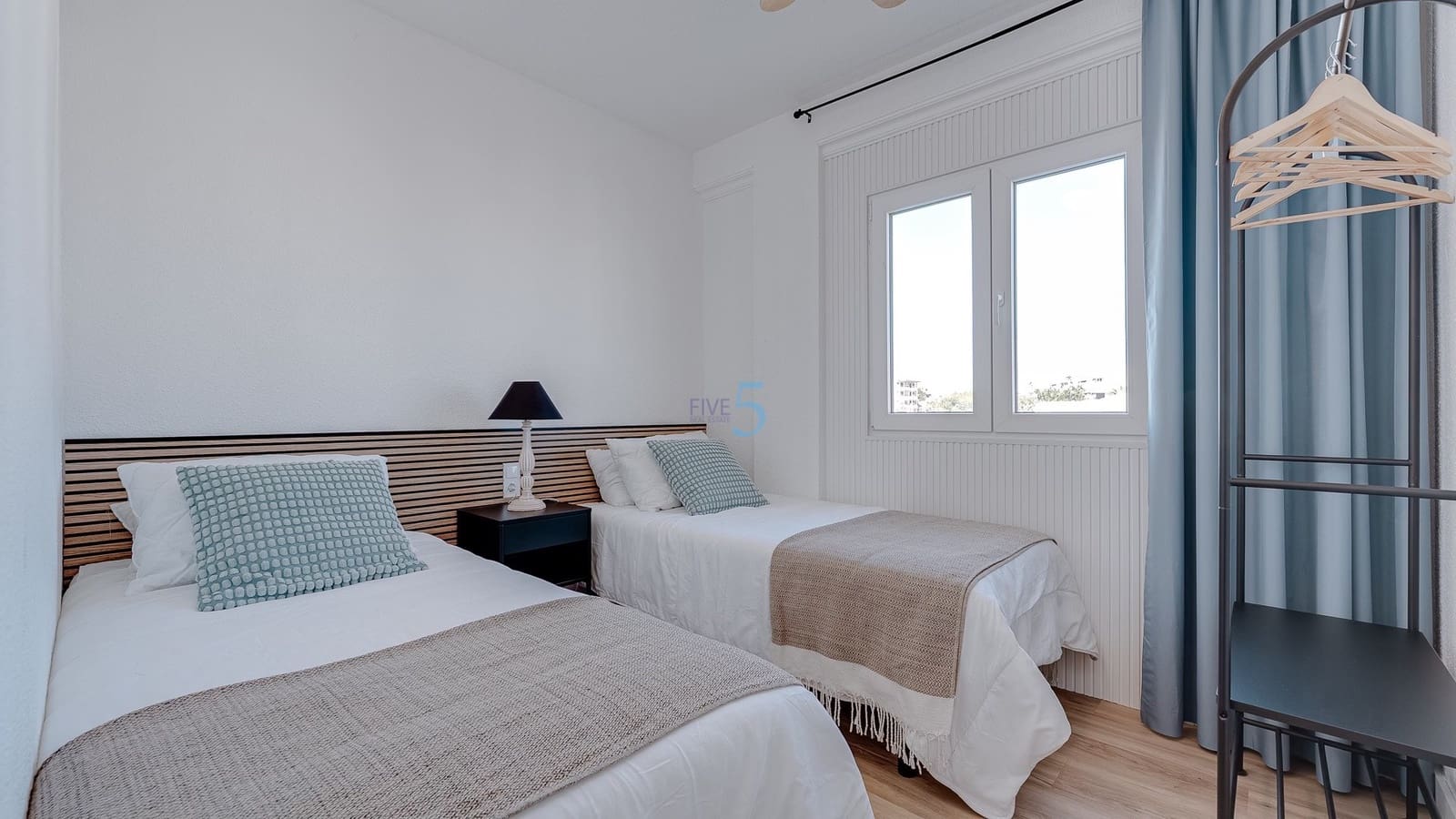 3 soveværelse Lejlighed til salg i Villamartin - € 159.000 (Ref: 9895191)