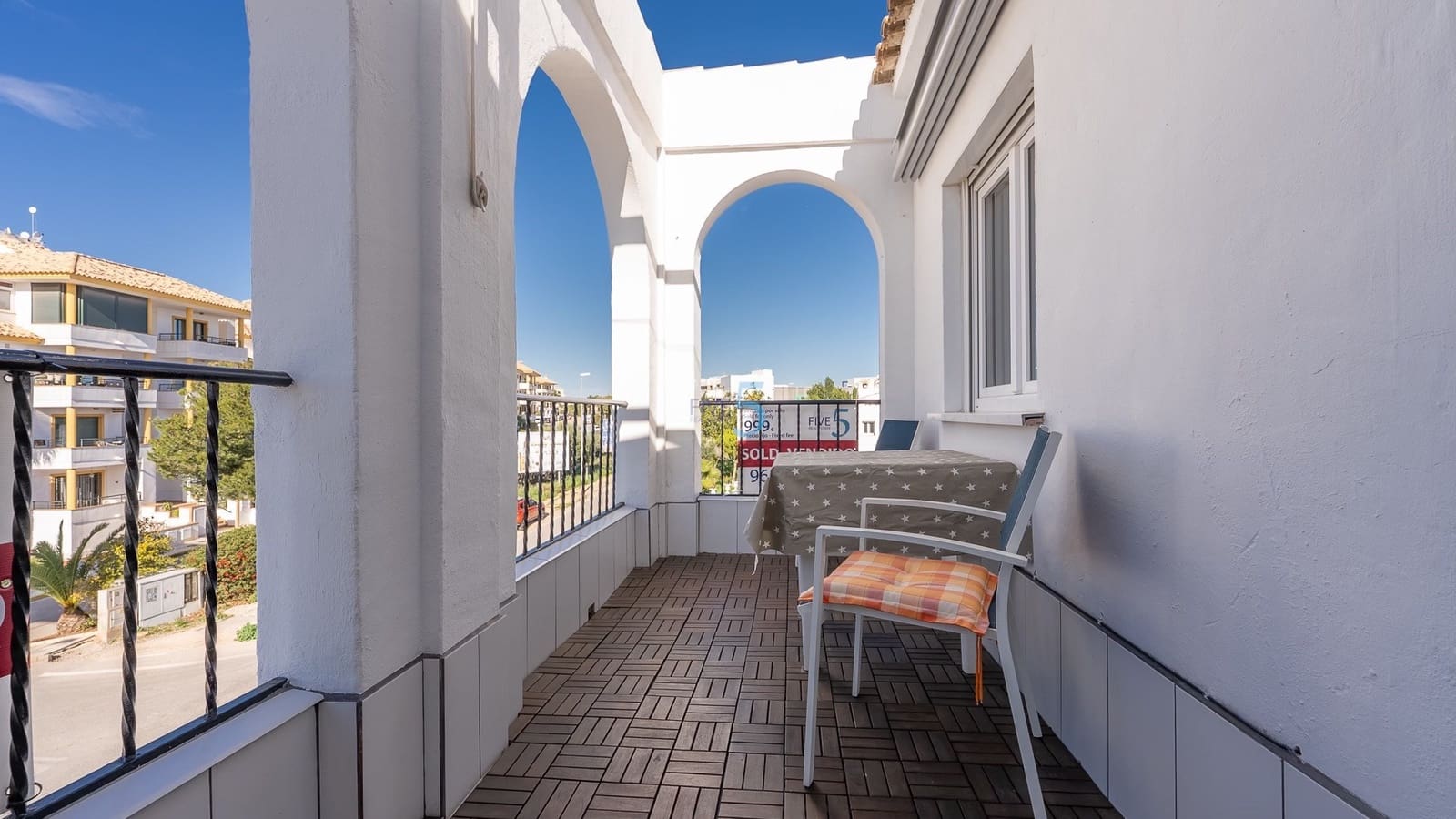 3 soveværelse Lejlighed til salg i Villamartin - € 159.000 (Ref: 9895191)