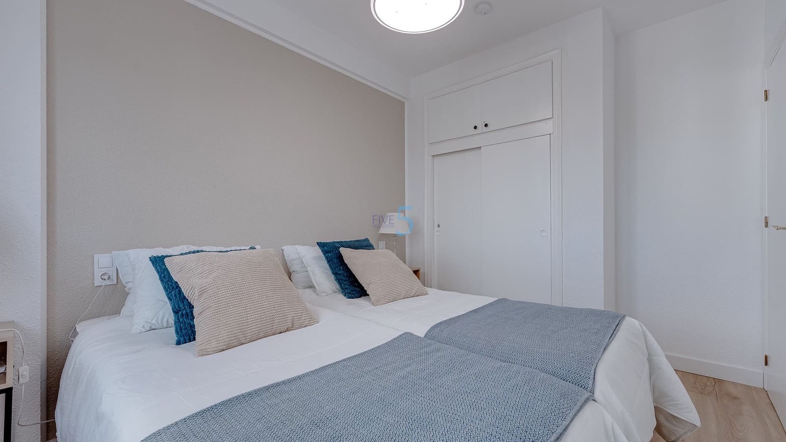 3 soveværelse Lejlighed til salg i Villamartin - € 159.000 (Ref: 9895191)