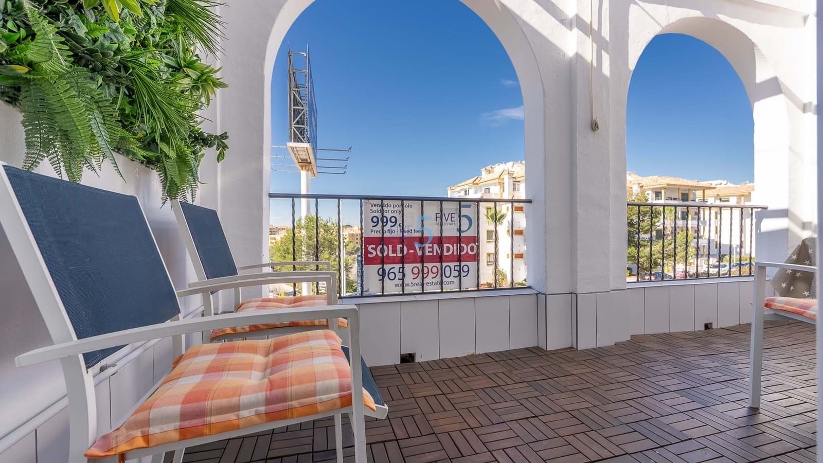 3 soveværelse Lejlighed til salg i Villamartin - € 159.000 (Ref: 9895191)