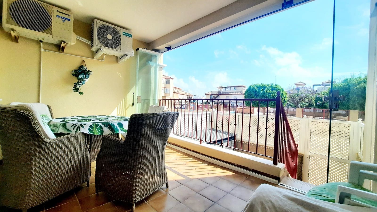 Apartamento de 2 habitaciones en San Pedro del Pinatar en venta con piscina garaje - 130.000 € (Ref: 9895291)