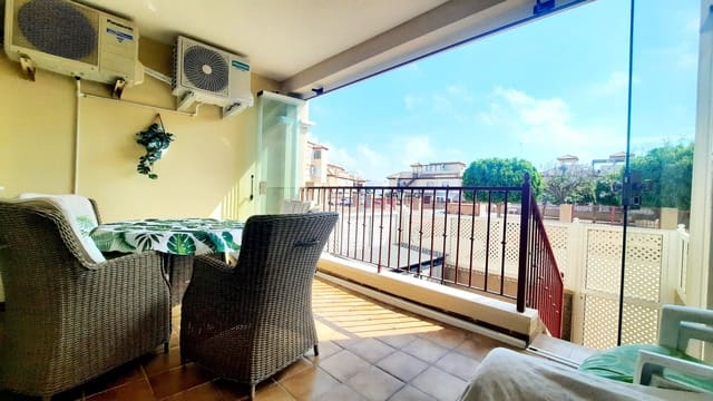 Apartamento de 2 habitaciones en San Pedro del Pinatar en venta con piscina garaje - 130.000 € (Ref: 9895291)