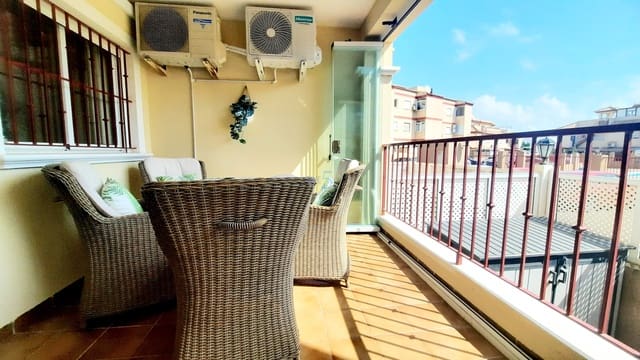 Apartamento de 2 habitaciones en San Pedro del Pinatar en venta con piscina garaje - 130.000 € (Ref: 9895291)