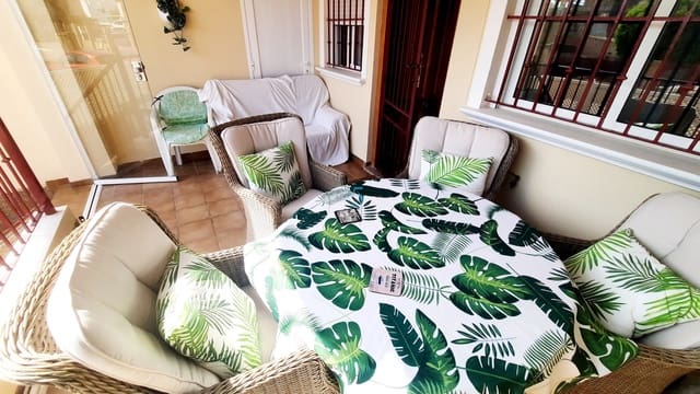 Apartamento de 2 habitaciones en San Pedro del Pinatar en venta con piscina garaje - 130.000 € (Ref: 9895291)