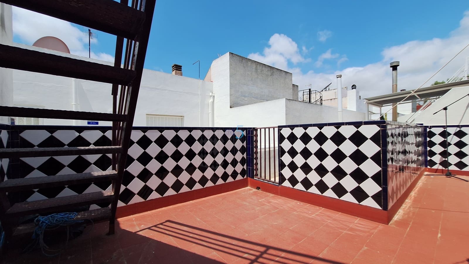 4 slaapkamer Halfvrijstaande villa te koop in Almoradi - € 204.000 (Ref: 9895388)