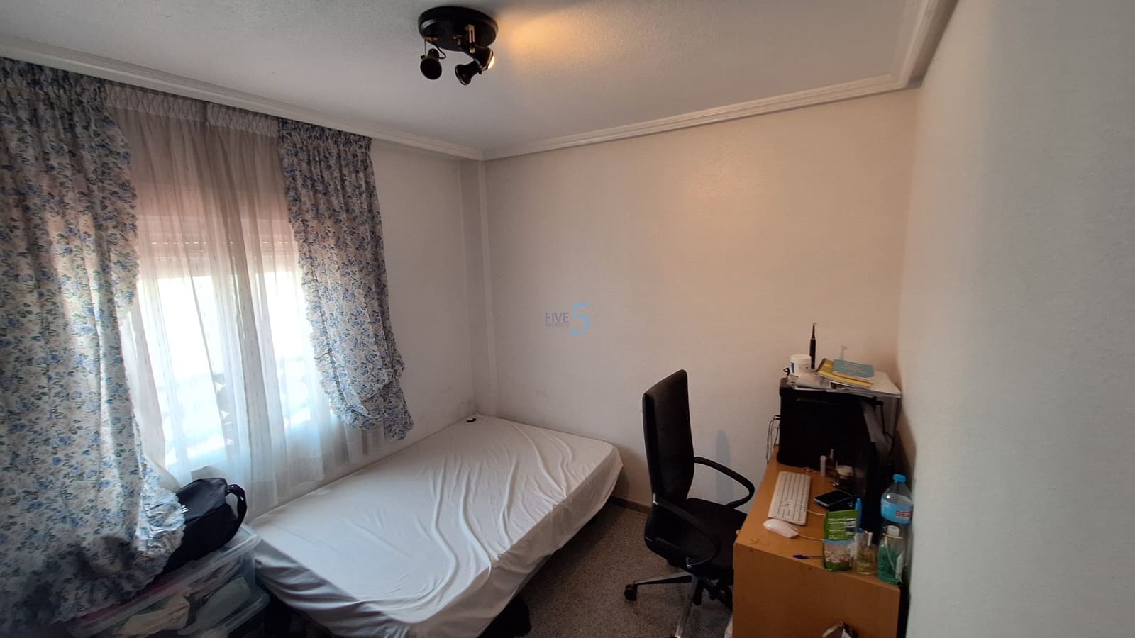 4 slaapkamer Halfvrijstaande villa te koop in Almoradi - € 204.000 (Ref: 9895388)