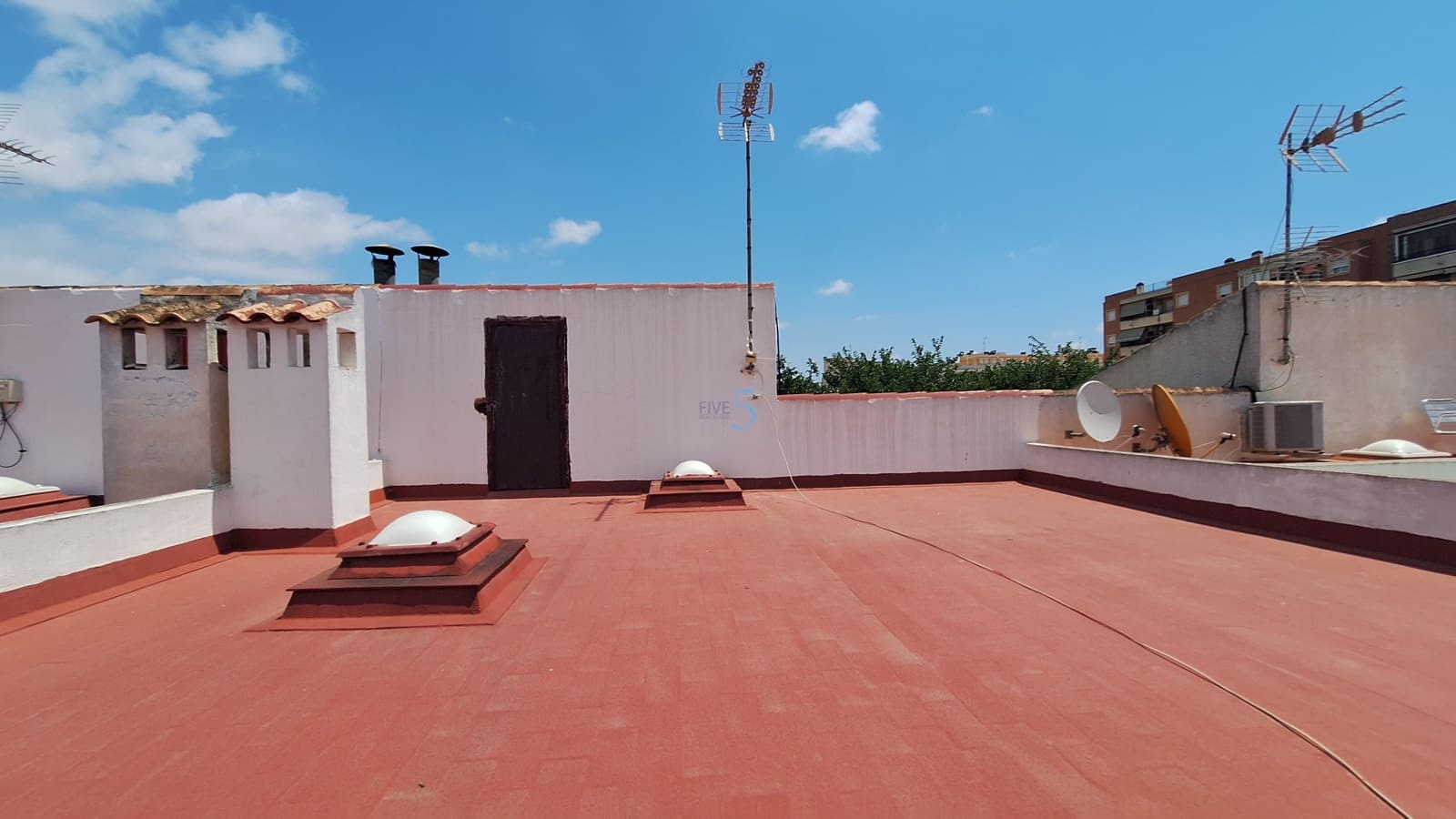 4 slaapkamer Halfvrijstaande villa te koop in Almoradi - € 204.000 (Ref: 9895388)