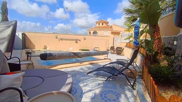 3 sypialnia Willa na sprzedaż w Ciudad Quesada, Rojales z basenem - 339 995 € (Ref: 9895451)