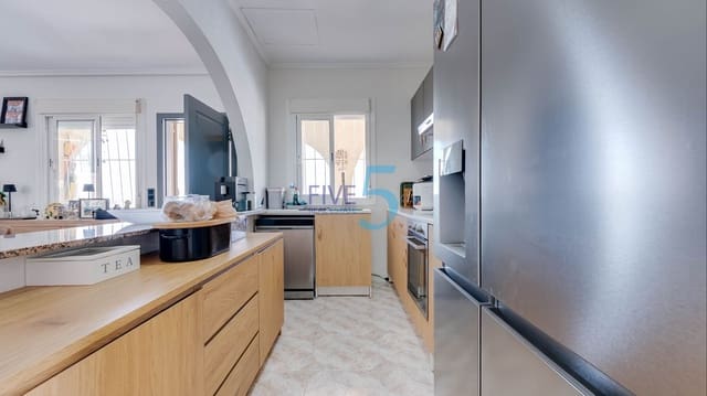 3 soveværelse Villa til salg i Ciudad Quesada, Rojales med swimmingpool - € 299.000 (Ref: 9895451)