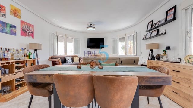 3 soveværelse Villa til salg i Ciudad Quesada, Rojales med swimmingpool - € 299.000 (Ref: 9895451)