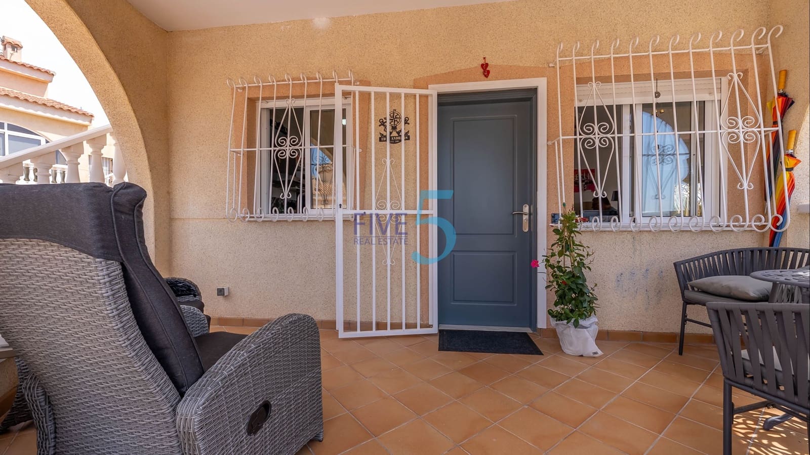 3 soveværelse Villa til salg i Ciudad Quesada med swimmingpool - € 299.000 (Ref: 9895451)