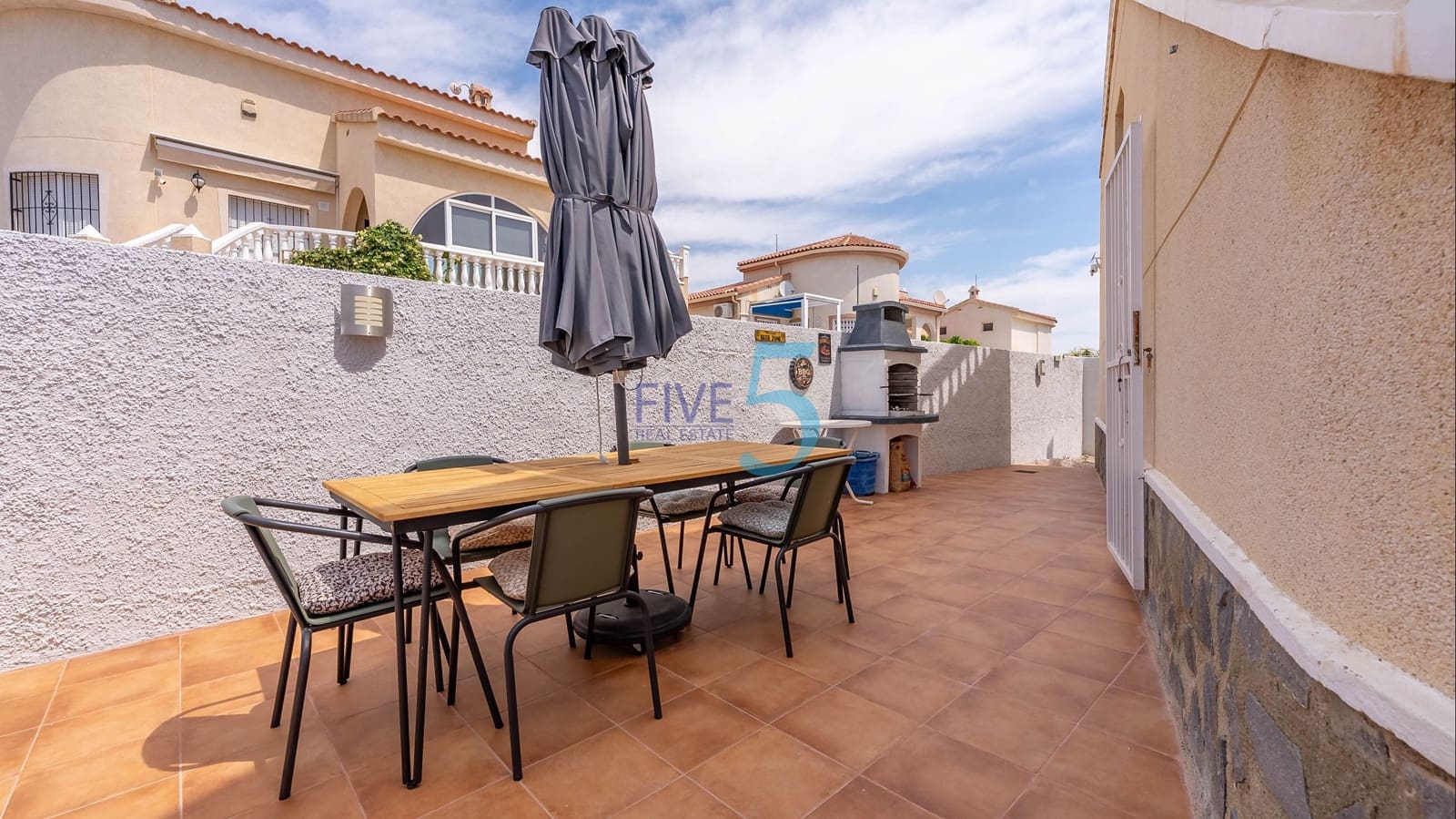 3 soveværelse Villa til salg i Ciudad Quesada med swimmingpool - € 299.000 (Ref: 9895451)