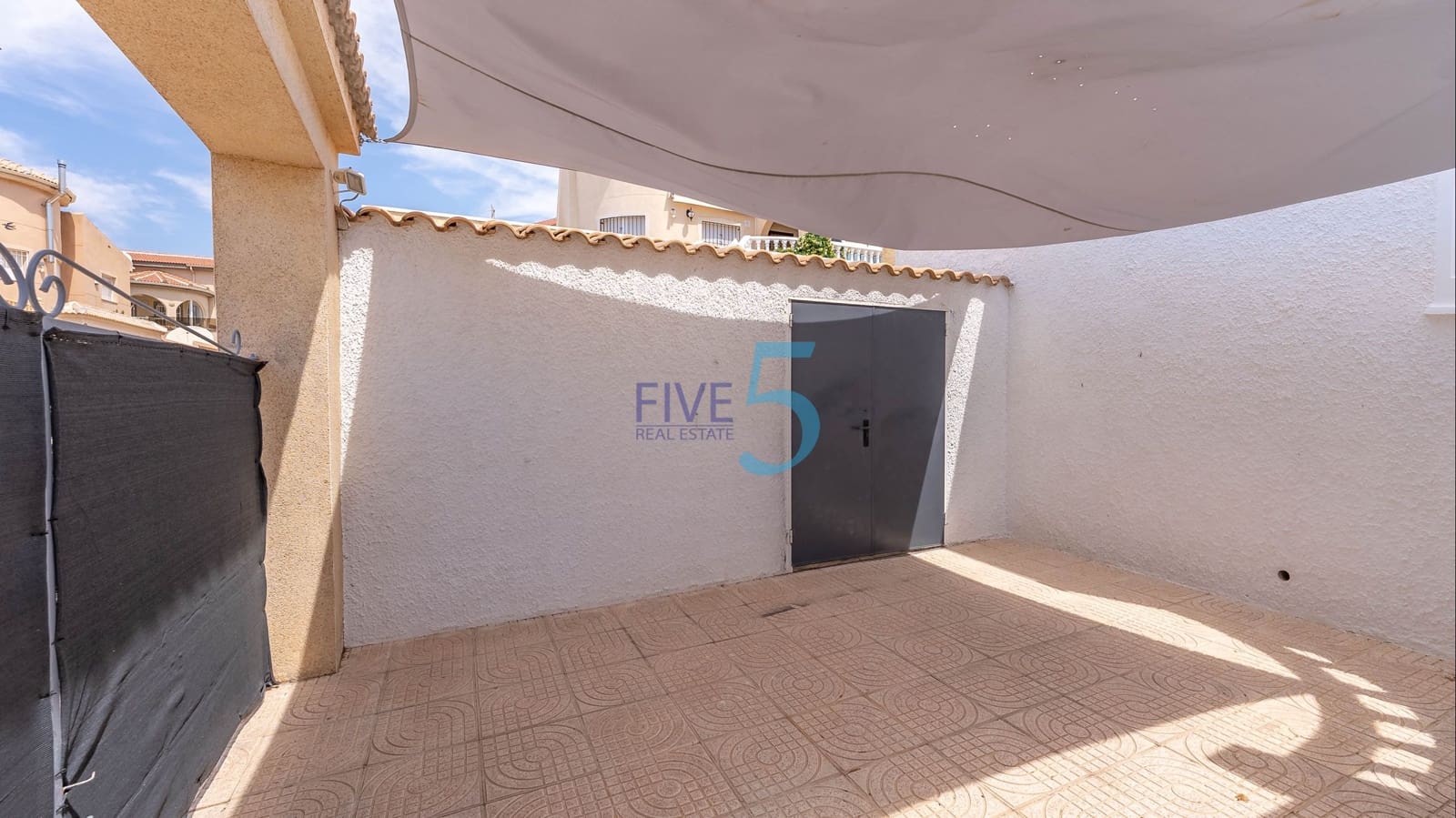3 soveværelse Villa til salg i Ciudad Quesada med swimmingpool - € 299.000 (Ref: 9895451)