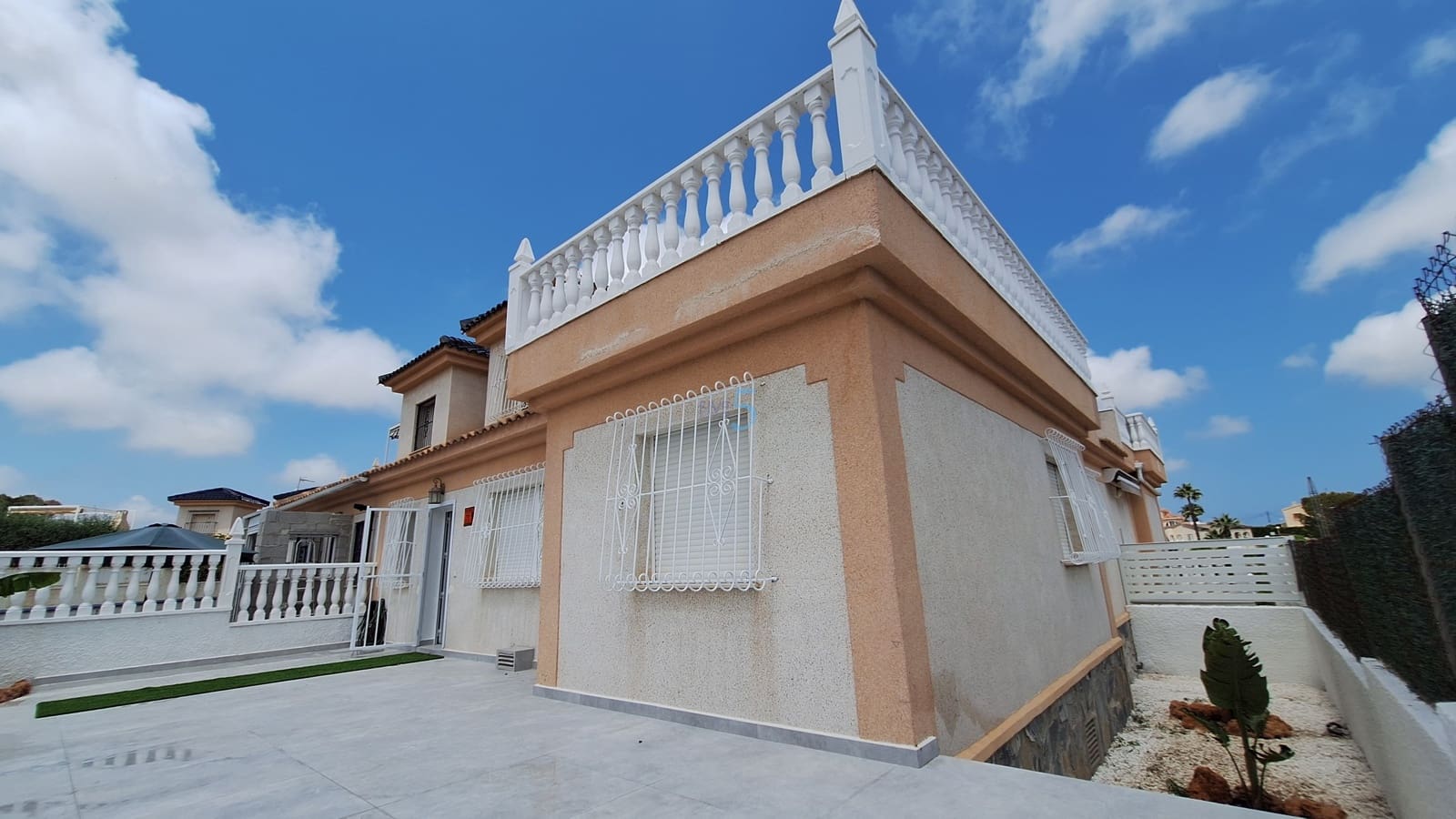 3 chambre Maison de Ville à vendre à Ciudad Quesada avec piscine garage - 238 000 € (Ref: 9897303)