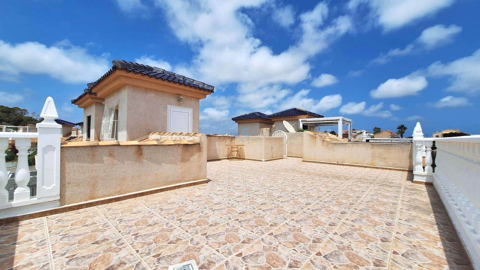3 chambre Maison de Ville à vendre à Ciudad Quesada avec piscine garage - 238 000 € (Ref: 9897303)